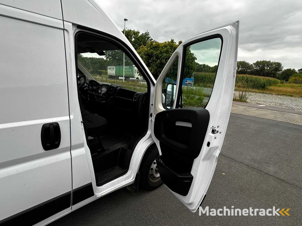 Fiat Ducato Nutzfahrzeug