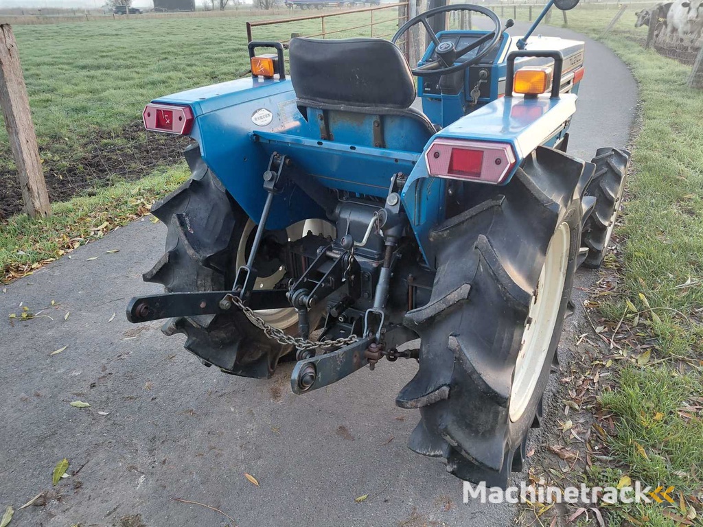 Iseki TL2100 Mini Tractor