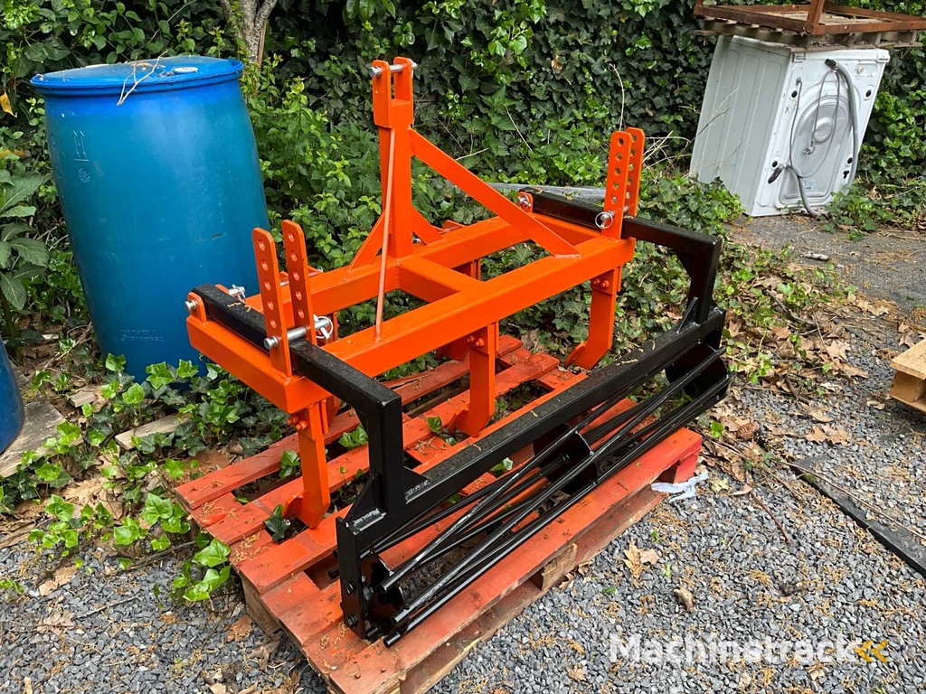 2025 subsoiler with crushing roller