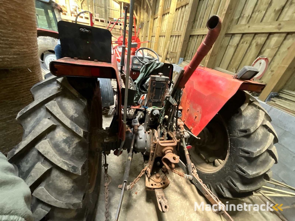 1986 Massey-Ferguson 355 4WD landbouwtractor