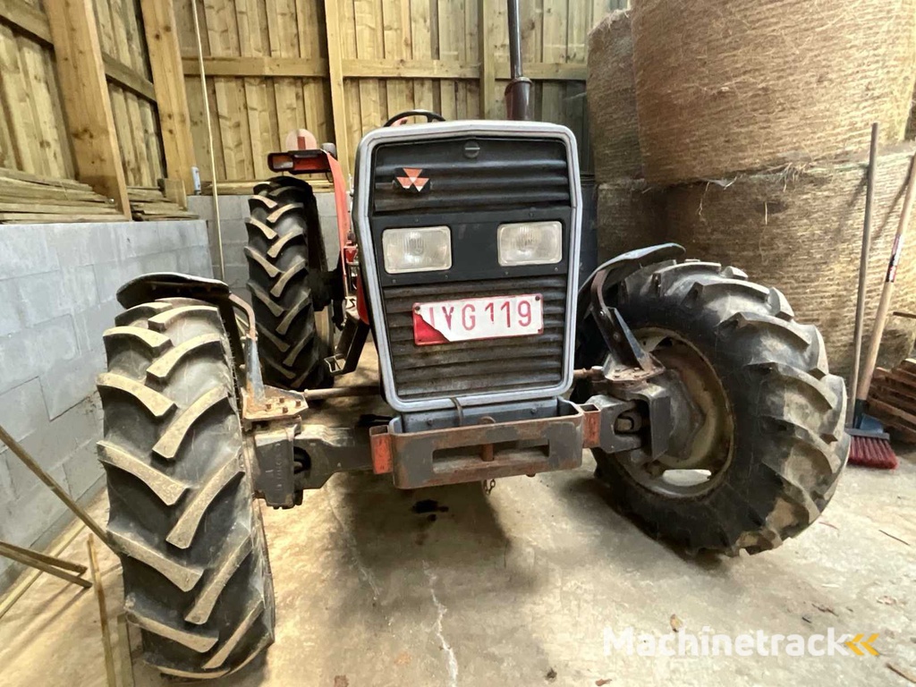 1986 Massey-Ferguson 355 4WD landbouwtractor
