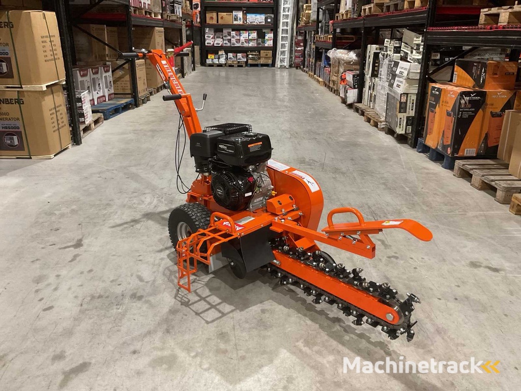 2025 - RTE 6776 Trench Excavator