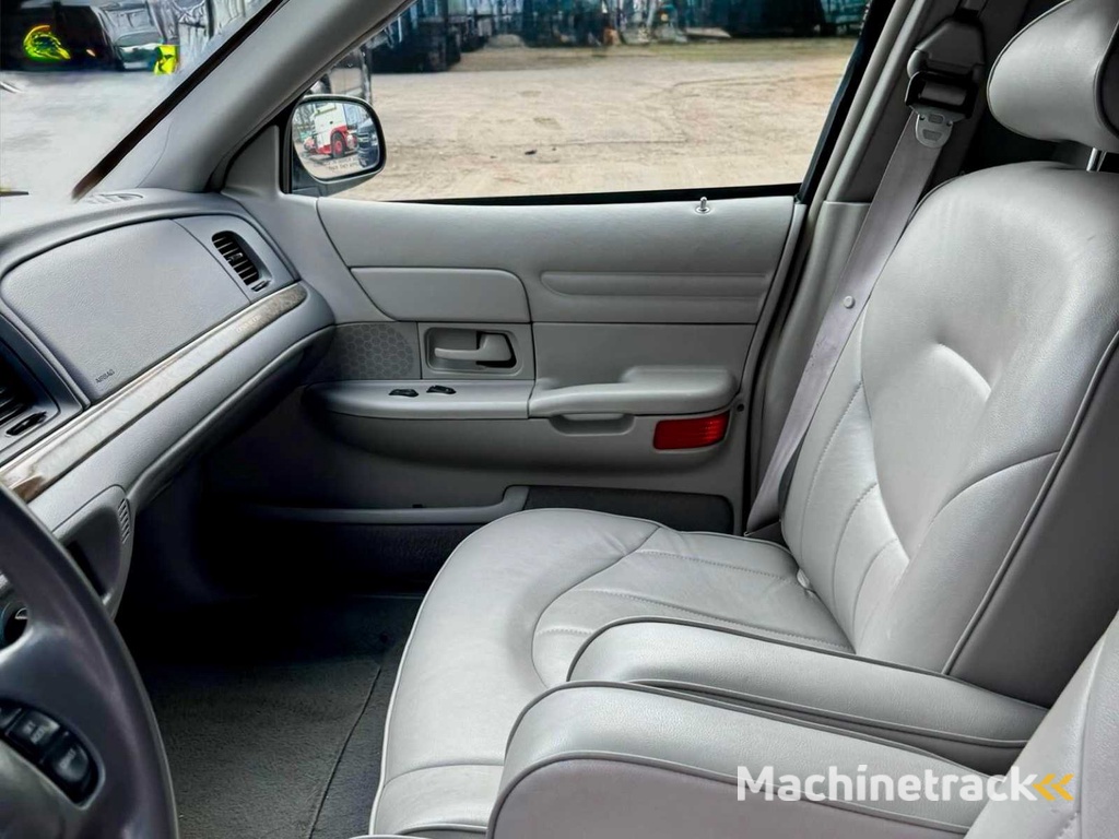 1999 Ford Crown Victoria lijkwagen - automaat - 68500km