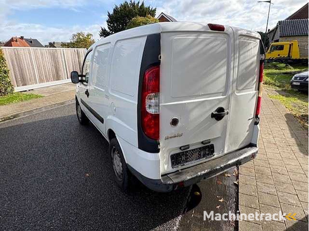 Fiat - Doblò - 1.3 MJ SX - Car - 2009