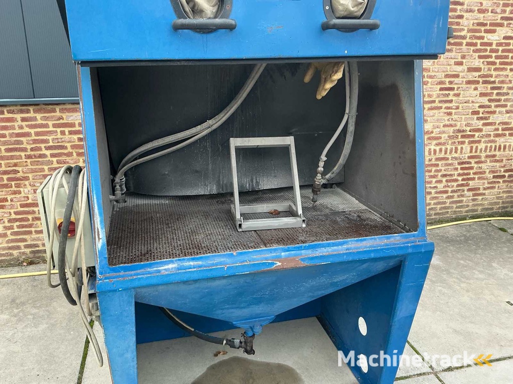 2001 Heinrich schlick GMBH Straalkabine Straalcabine