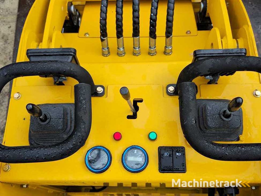 2025 - SDLANCH - SDLL30 - Shovel