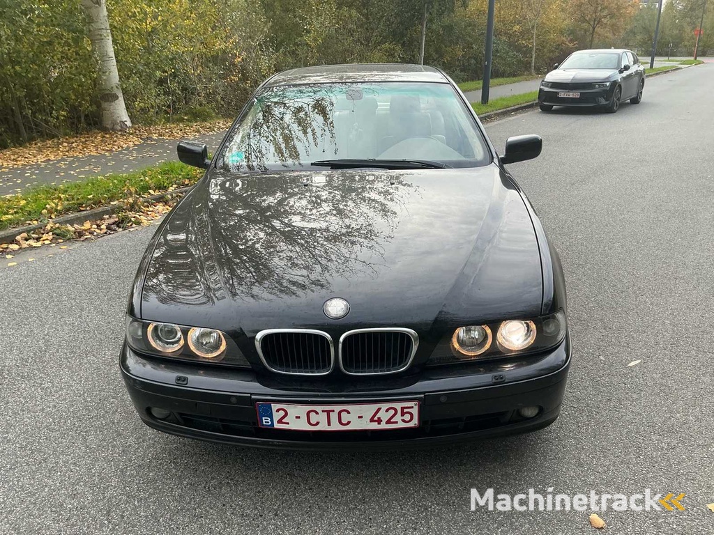 BMW 520 aus dem Baujahr 2001