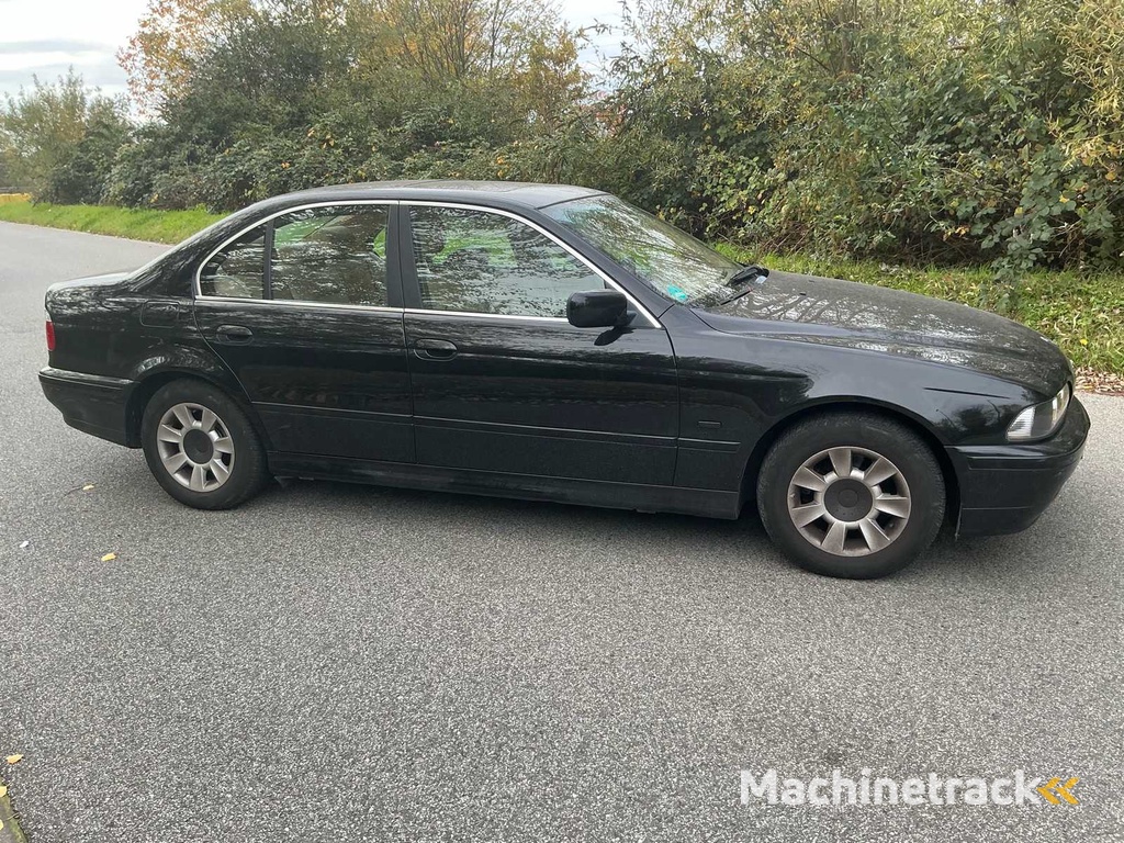 BMW 520 aus dem Baujahr 2001