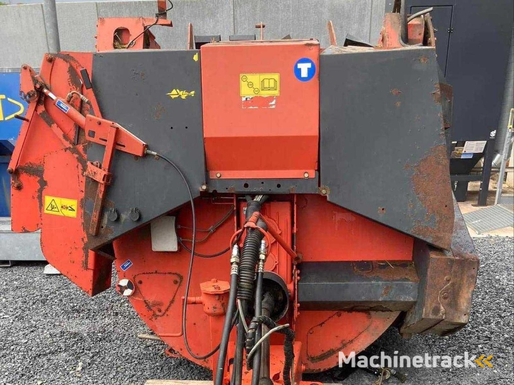 2004 Kuhn Altor 4560 Stroblazer