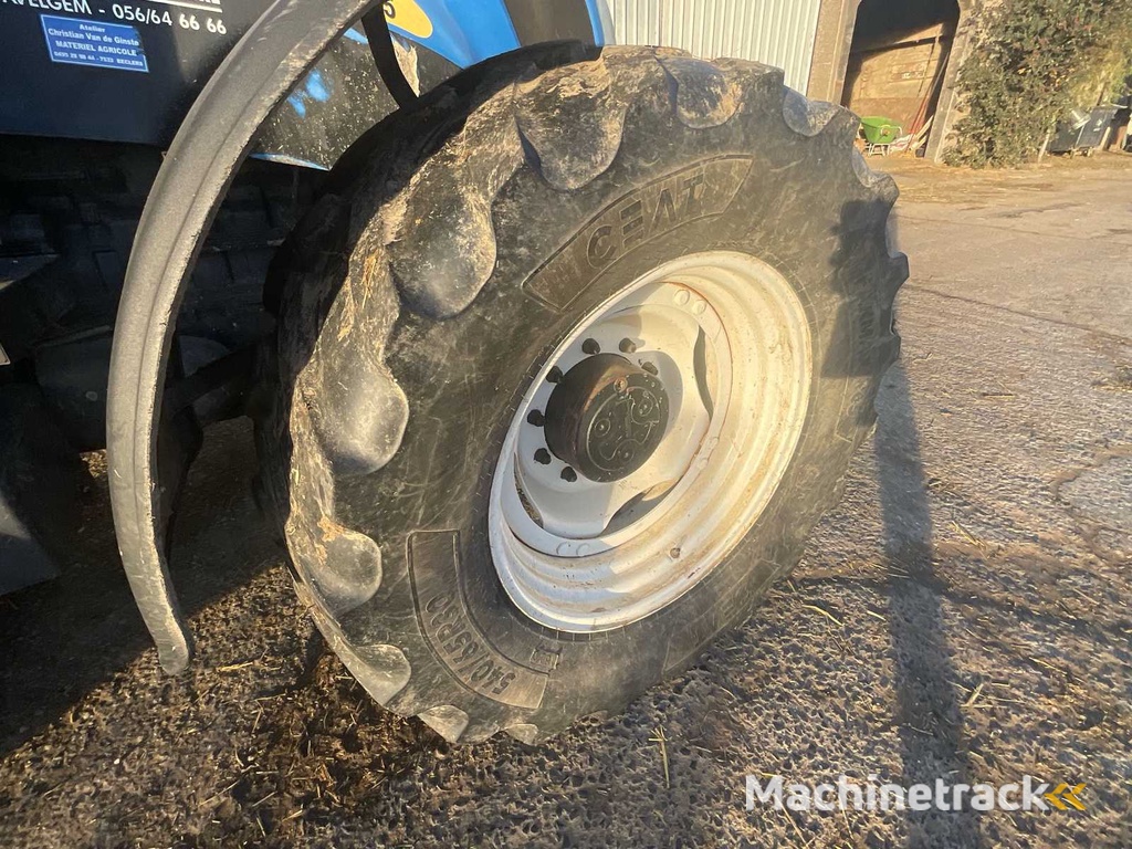 2014 New Holland TVT195 4WD Landwirtschaftlicher Traktor 4WD