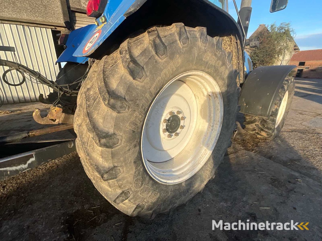 2014 New Holland TVT195 4WD Landwirtschaftlicher Traktor 4WD