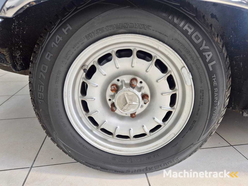 1981 Mercedes Benz SLC 280 Oldtimer - 122.000KM