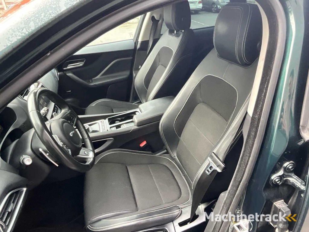 2017 Jaguar F-Pace R Sport Pkw