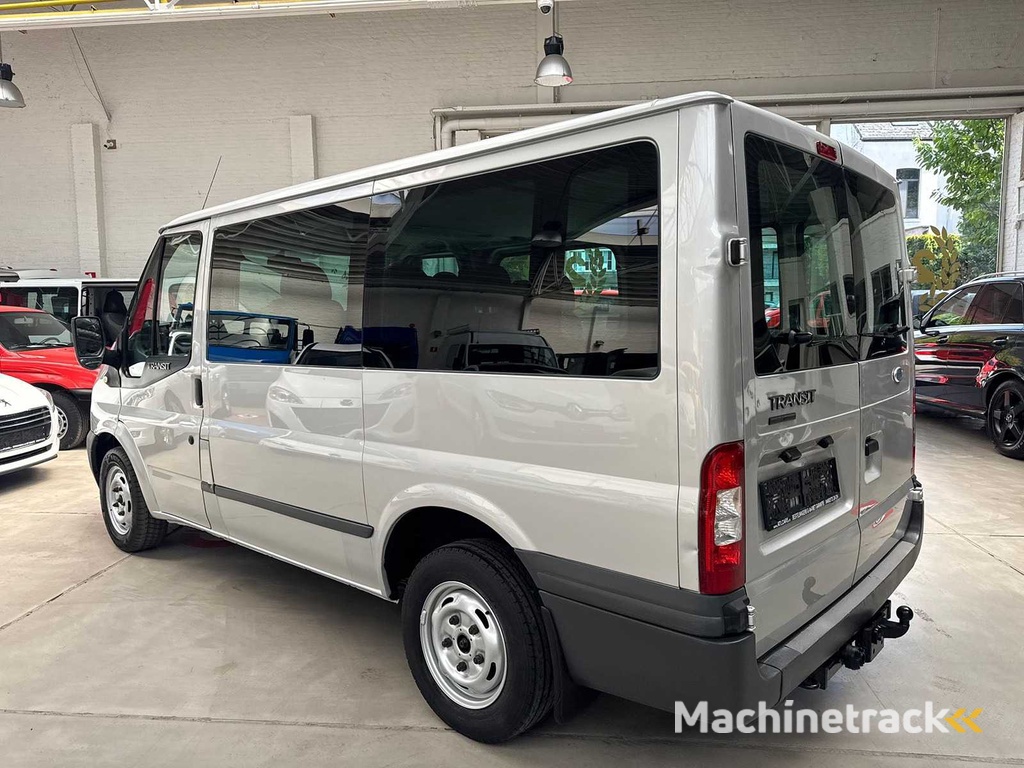 2007 Ford Transit 8+1-Sitzer Minibus