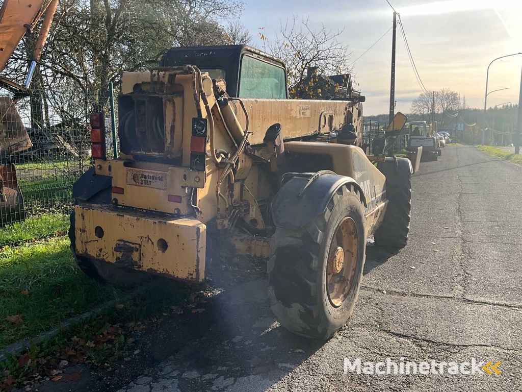 2000 Caterpillar TH63 verreiker