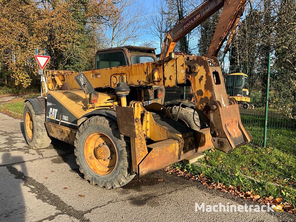 2000 Caterpillar TH63 verreiker