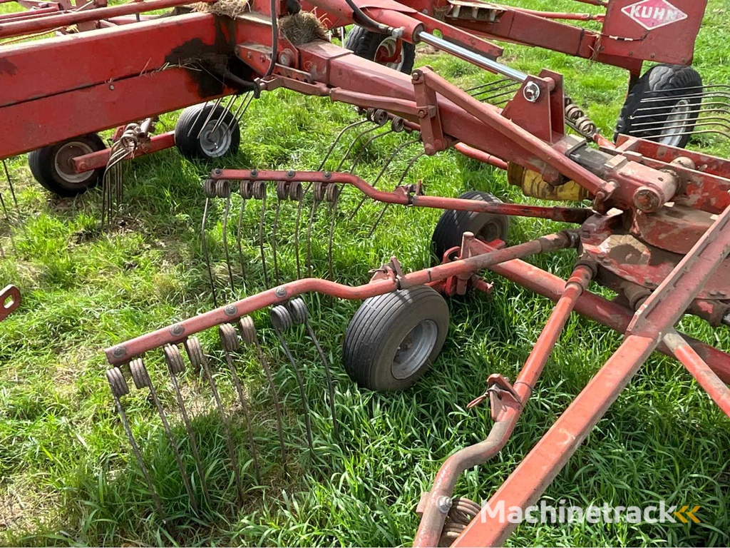 Kuhn GA 7301 Trailed Circle Rake