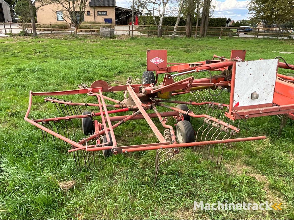 Kuhn GA 7301 Trailed Circle Rake