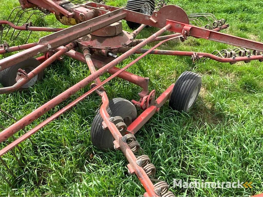 Kuhn GA 7301 Trailed Circle Rake