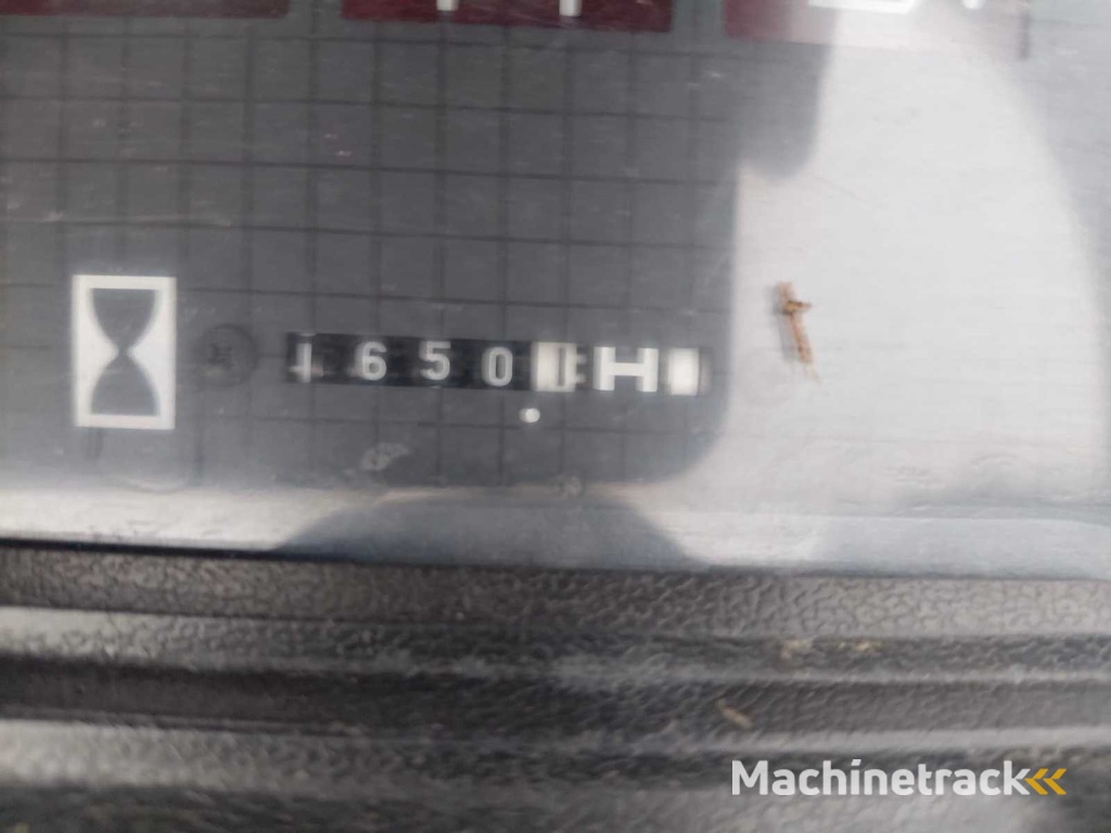 Hinomoto C14 All-wheel drive Mini tractor with tiller.