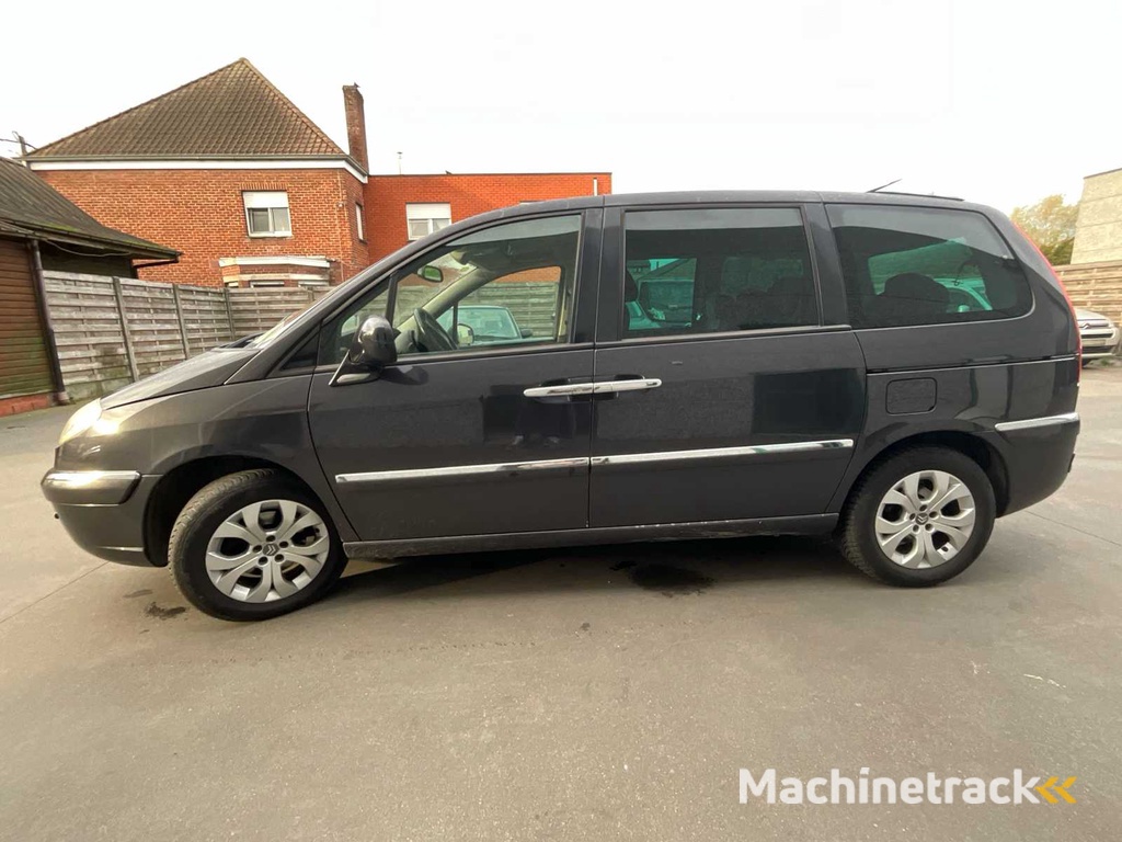 2011 Citroën C8 Passenger car
