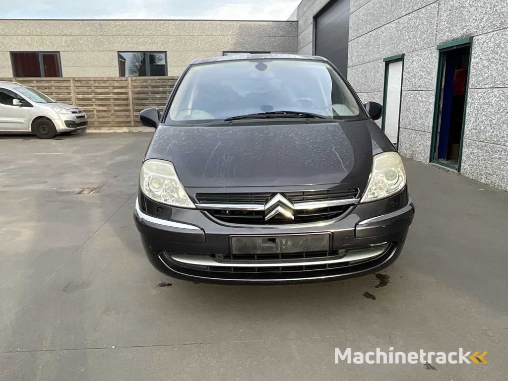 2011 Citroën C8 Passenger car