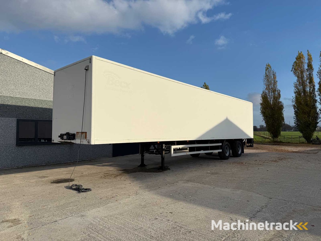 Pacton Closed trailer THD.230 Trailer