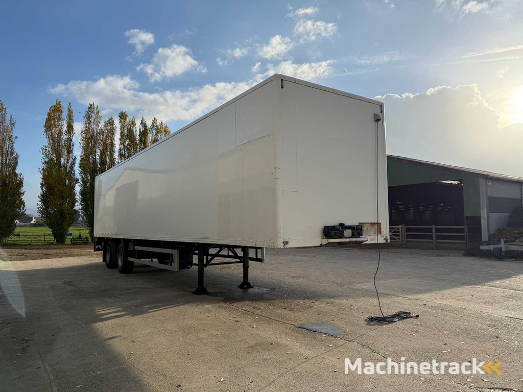 Pacton Closed trailer THD.230 Trailer