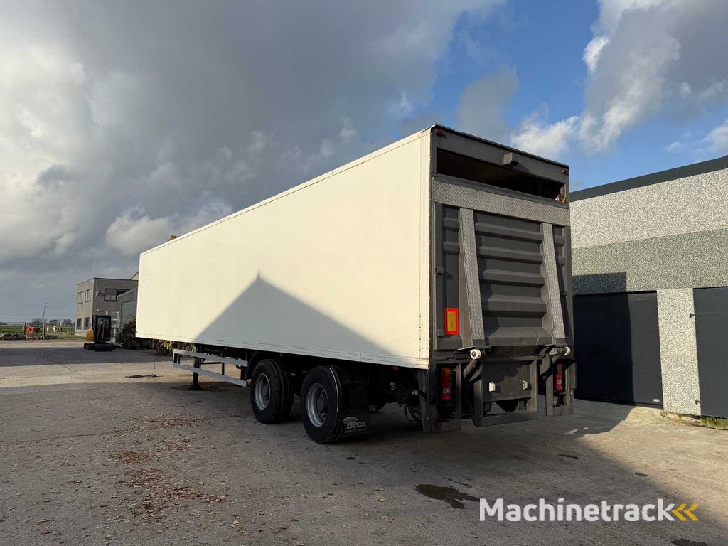 Pacton Closed trailer THD.230 Trailer