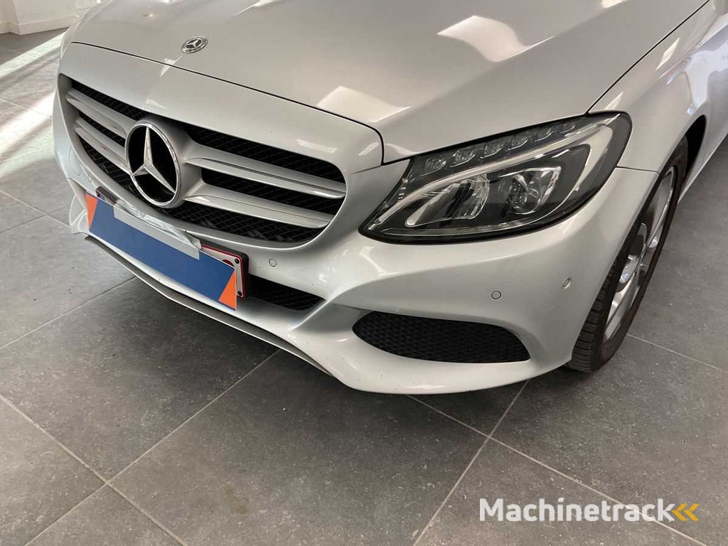 2017 Mercedes-Benz C-Klasse C 180 d T BlueTEC Avantgarde Pkw