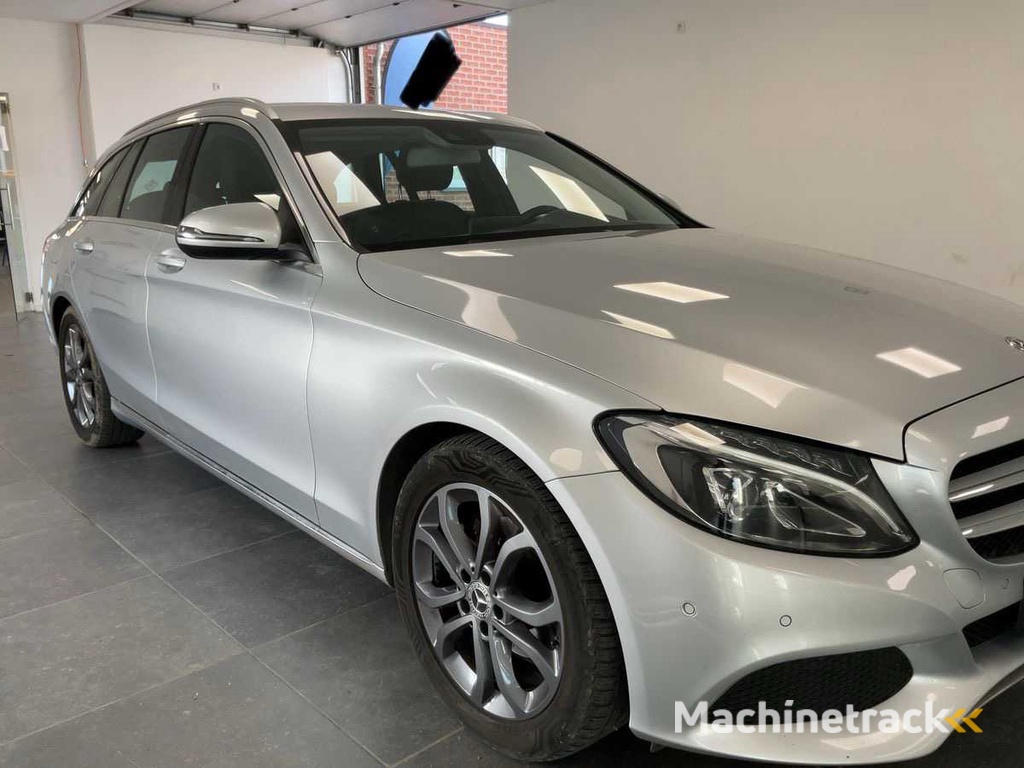2017 Mercedes-Benz C-Klasse C 180 d T BlueTEC Avantgarde Pkw