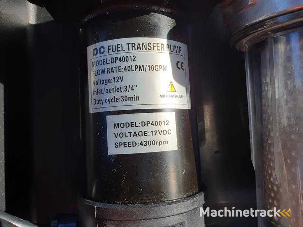 400 l diesel tank + 50 l AdBlue tank Renopower - unused
