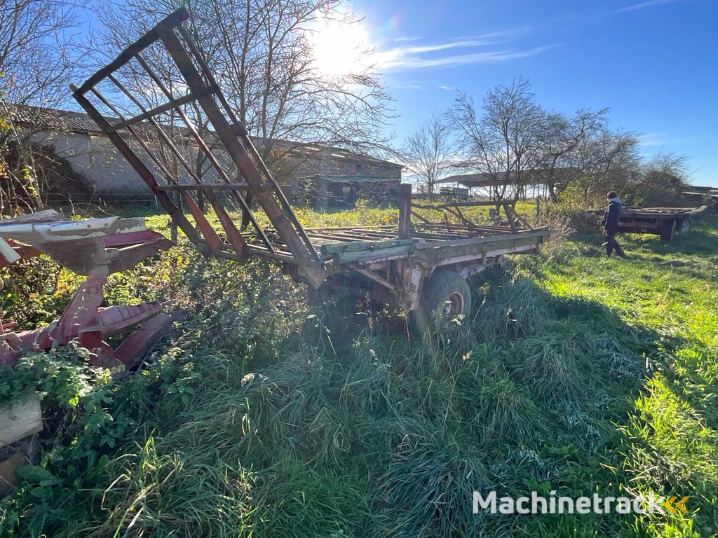 De Boulch Bale Trailer