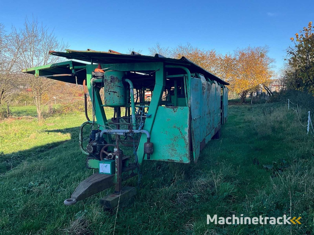 Milking machine Milking system