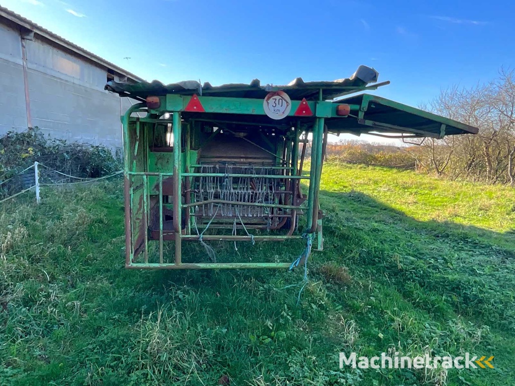 Milking machine Milking system