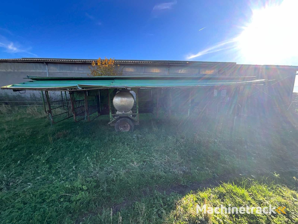 Milking machine Milking system