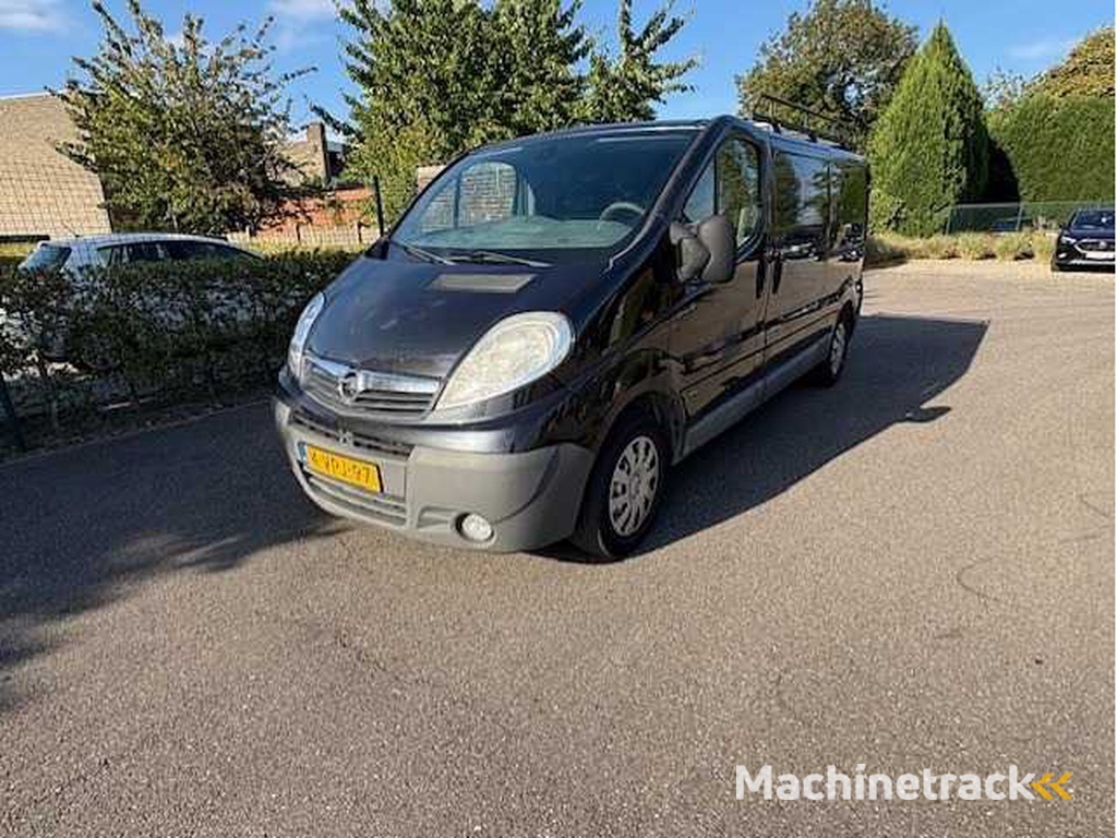 Opel - Vivaro - 2.0 CDTI L2H1 - Car - 2011