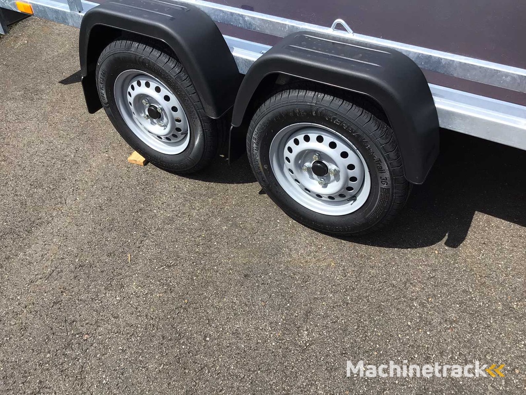 VDM - Multicarrier - 2025 - Flatbed - Car Trailer