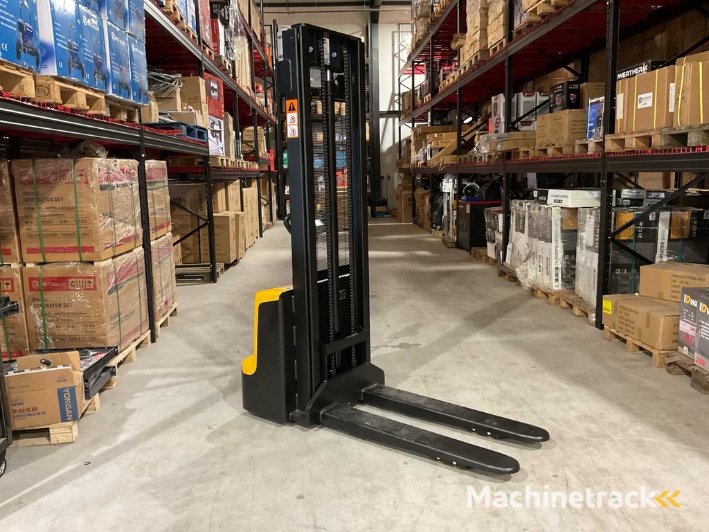 2025 WS15H-3500 Electric Stacker