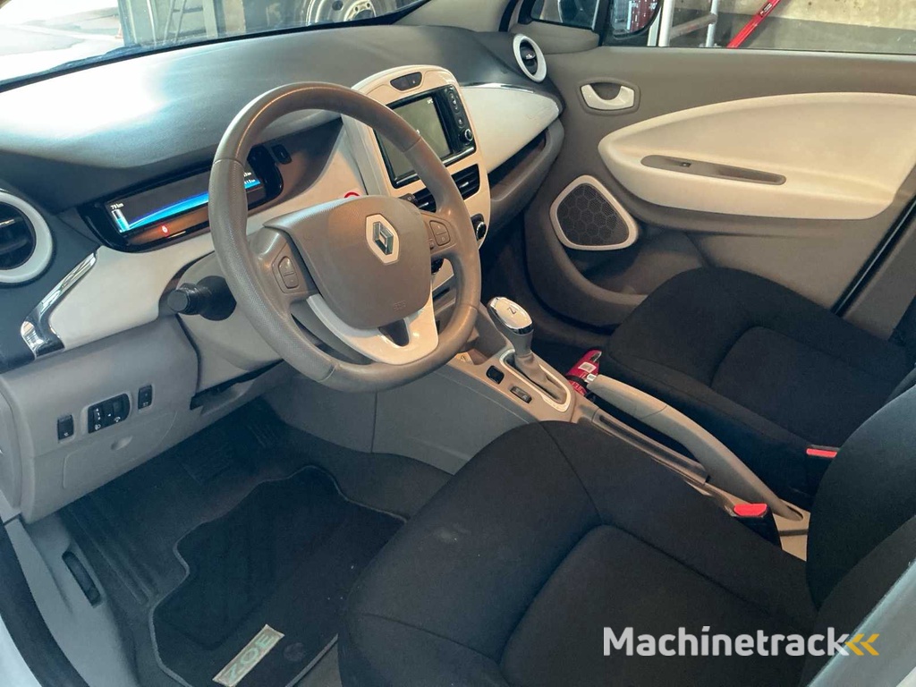 2016 Renault ZOE Passenger Car