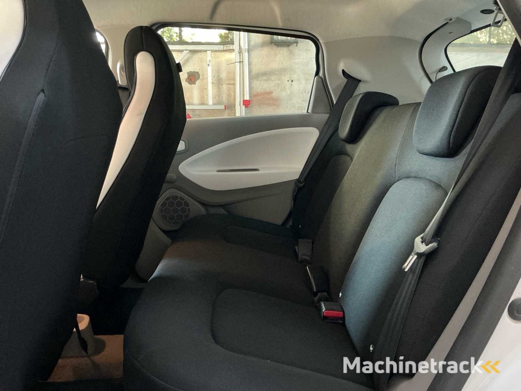 2016 Renault ZOE Passenger Car