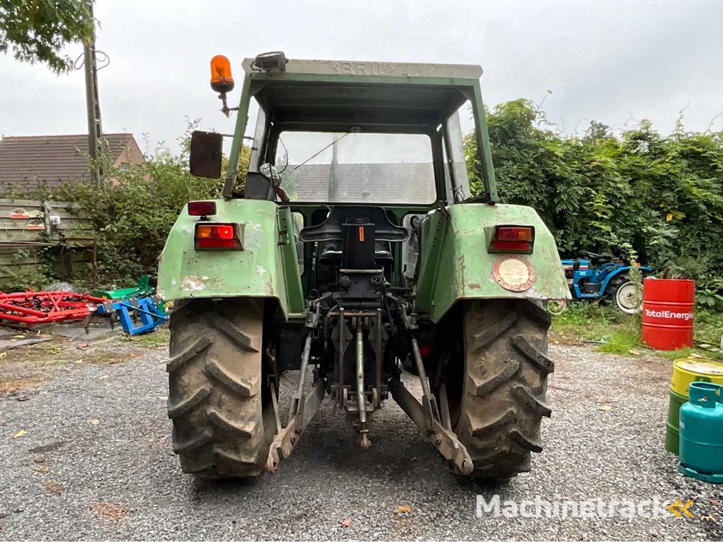 1975 Fendt Farmer 106S Turbomatik with front loader