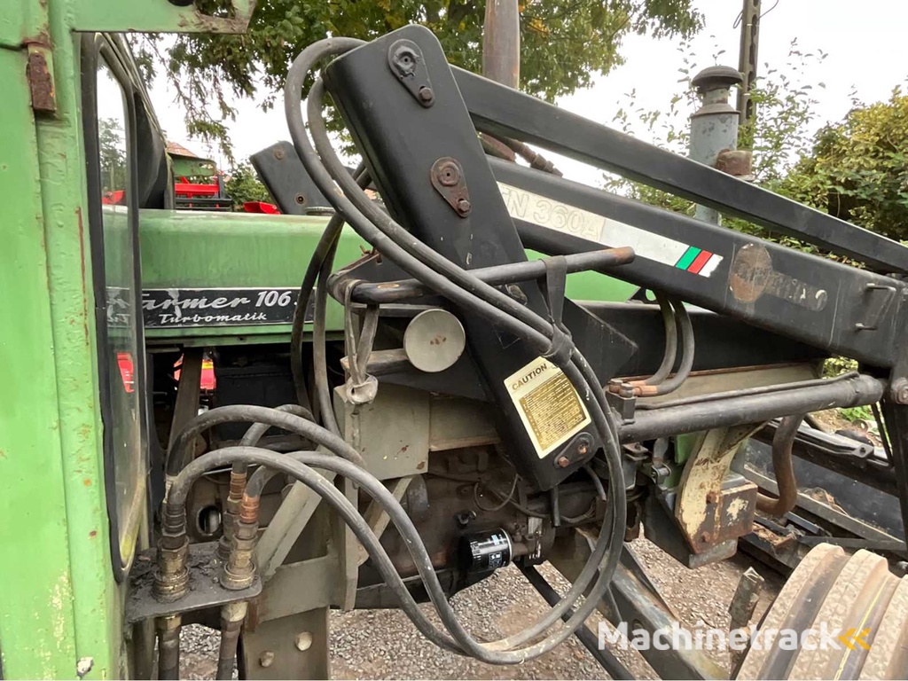 1975 Fendt Farmer 106S Turbomatik with front loader