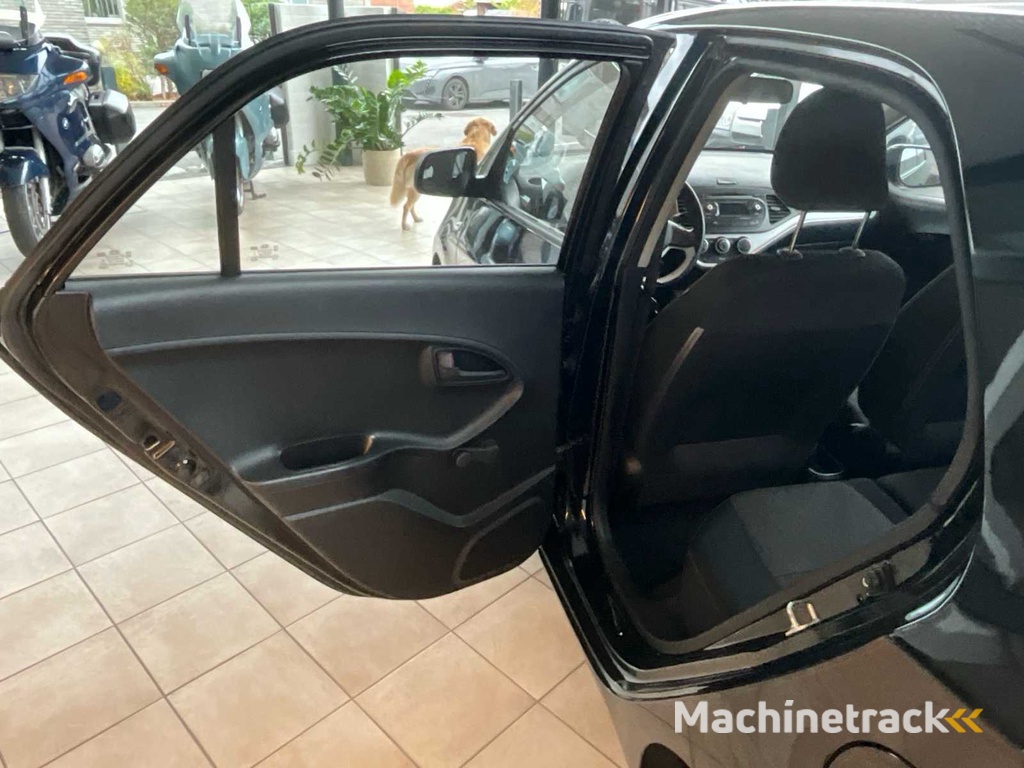 2015 Kia Picanto Passenger Car