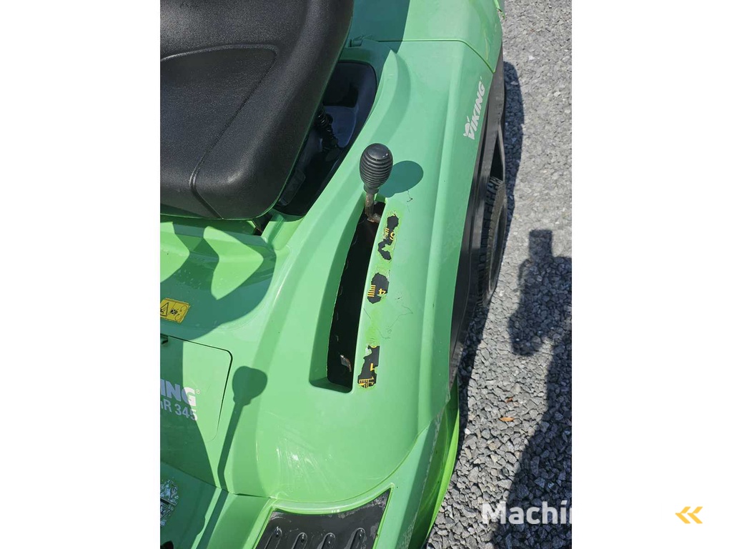 Viking MR345 Garden Tractor
