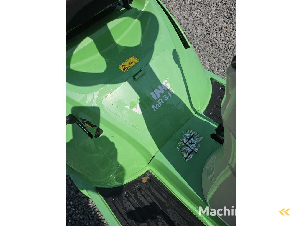 Viking MR345 Garden Tractor