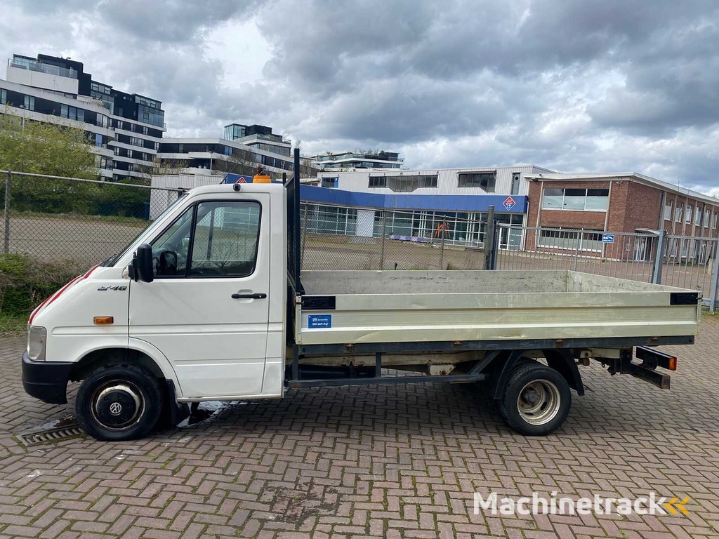 2005 Volkswagen LT28