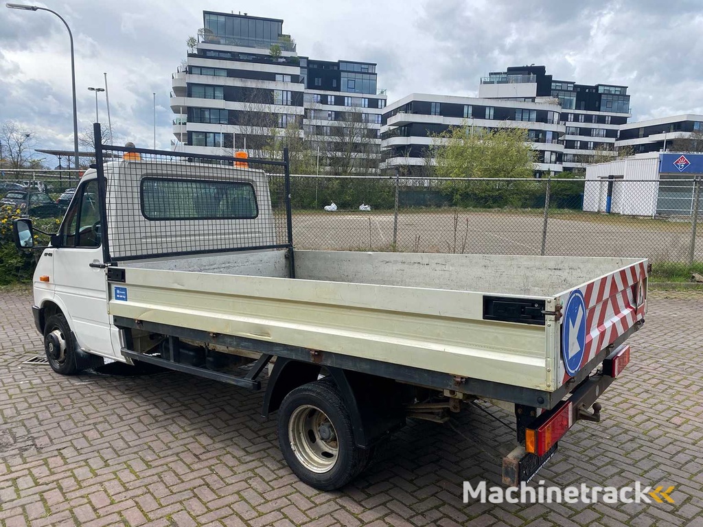 2005 Volkswagen LT28