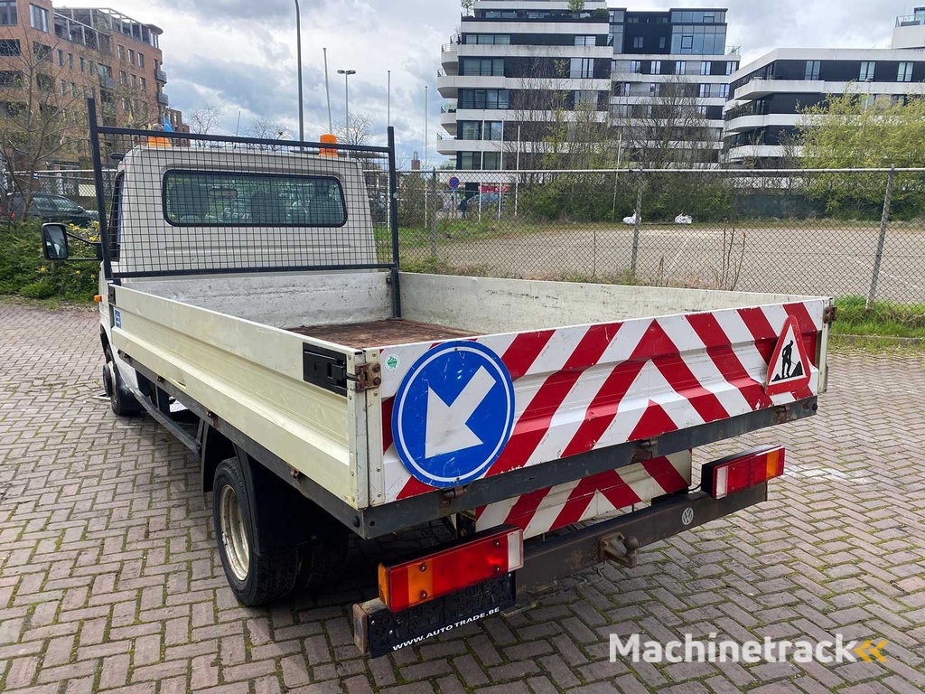 2005 Volkswagen LT28