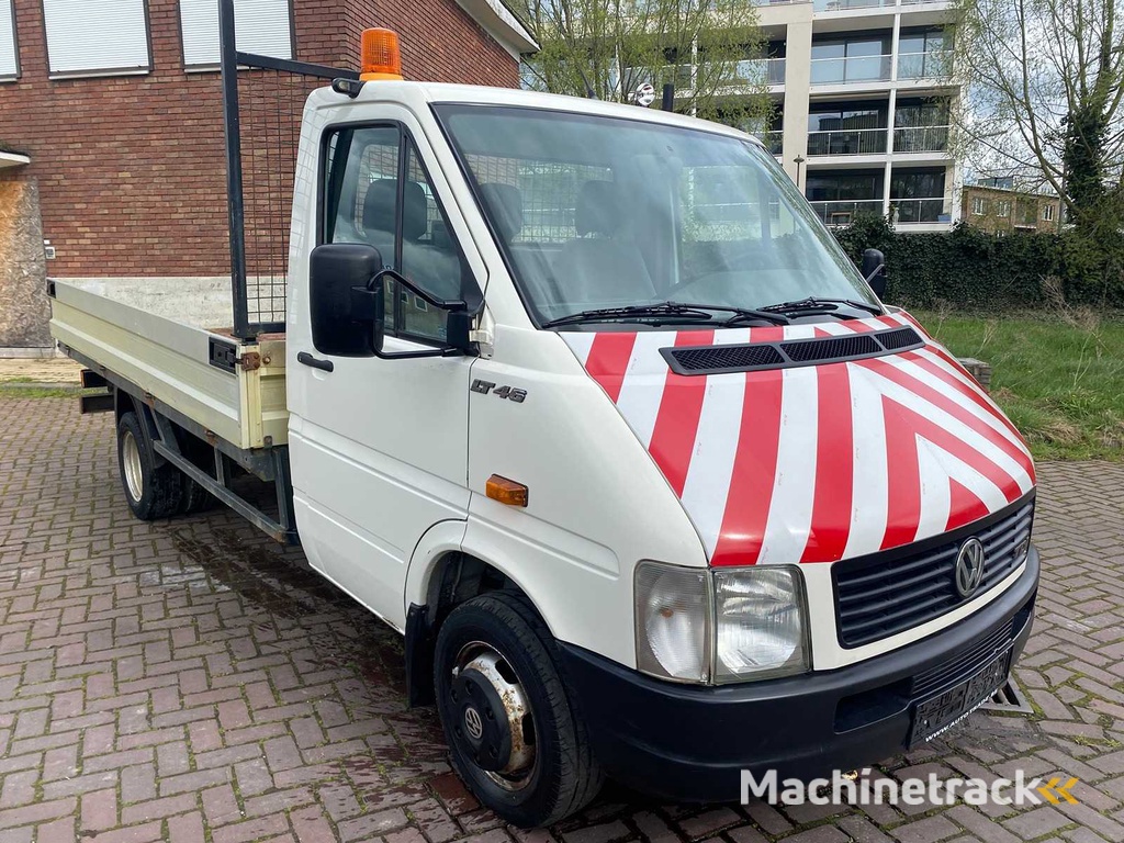 2005 Volkswagen LT28